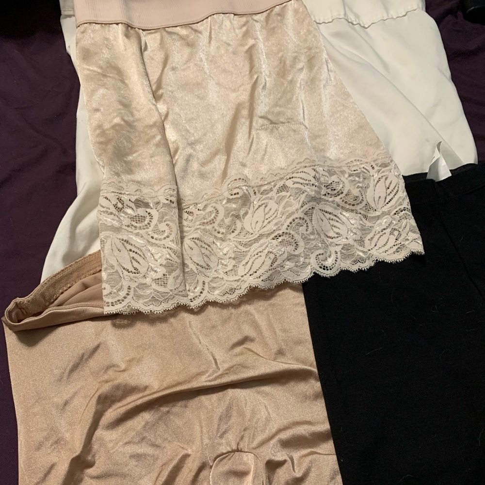 Shapewear bundle- size M.